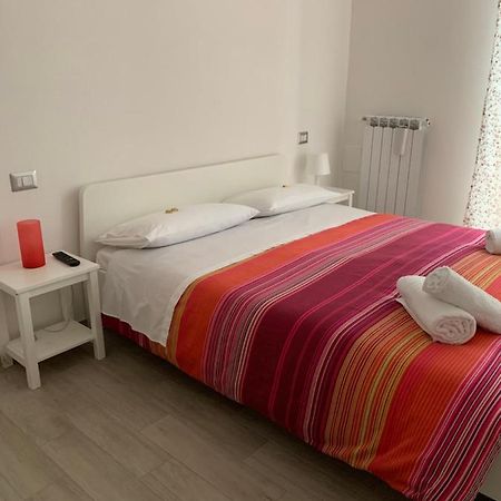 Apartamento La porta di Carmy Nápoles Exterior foto